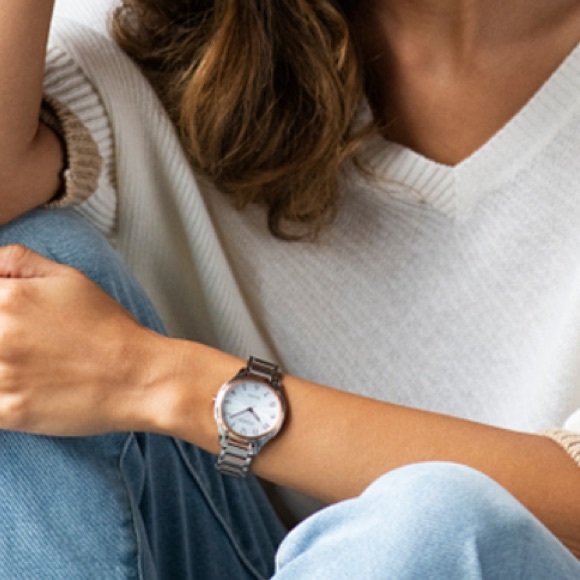 Citizen Eco-drive women’s two tone watch silver & rose gold - Picture 10 of 11